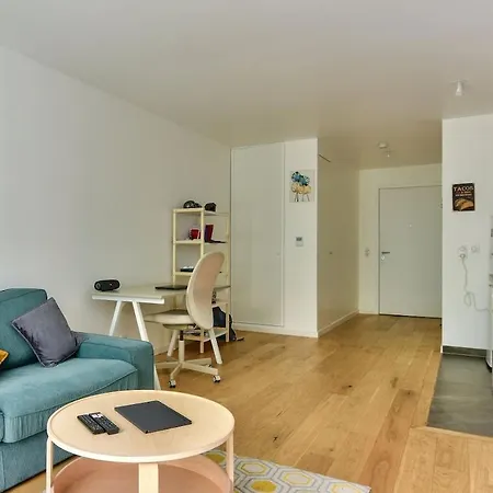 Modern & Comfortable * Paris